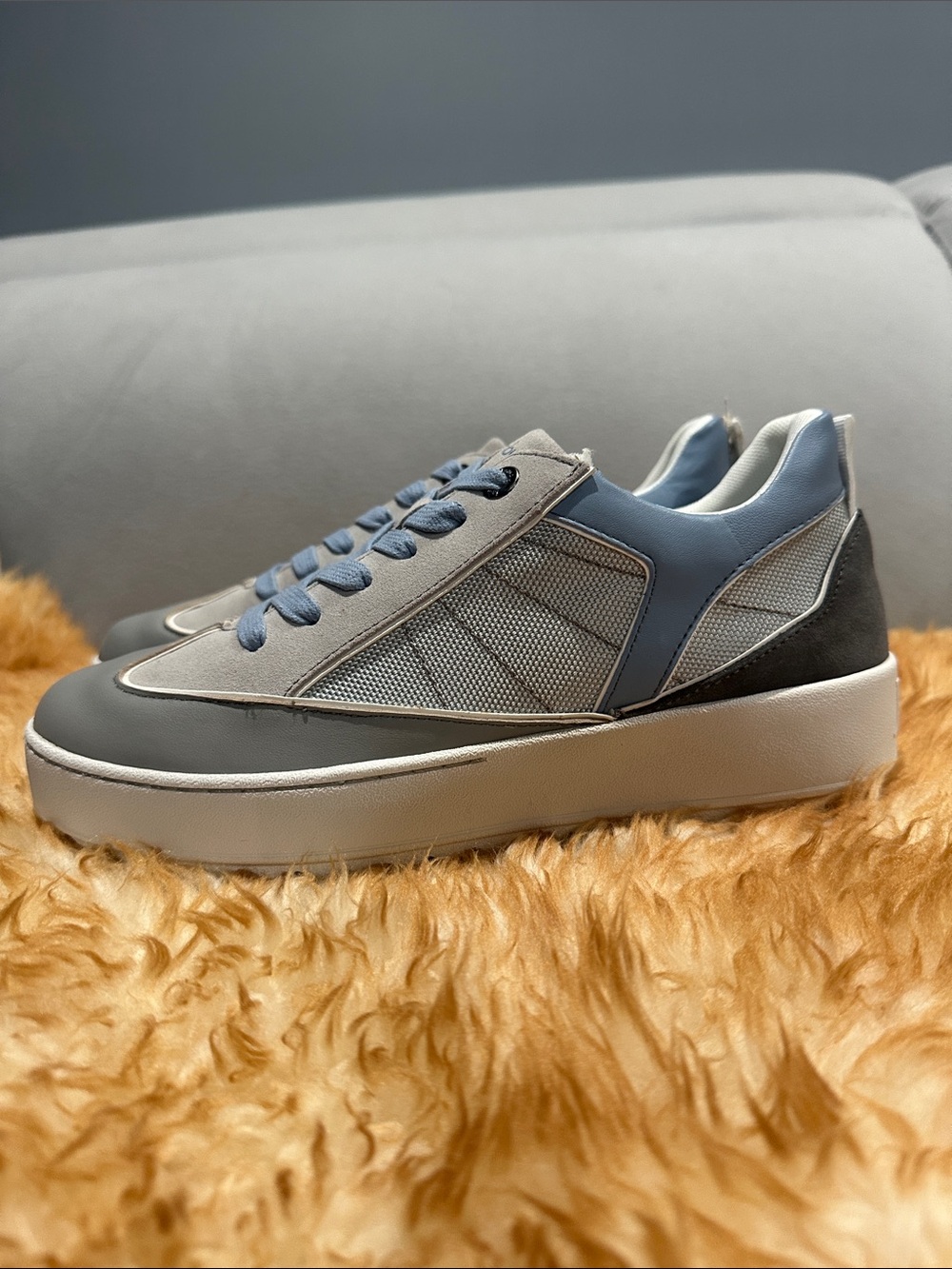 Jambu Sandy Sneaker in Light grey/blue- new in box